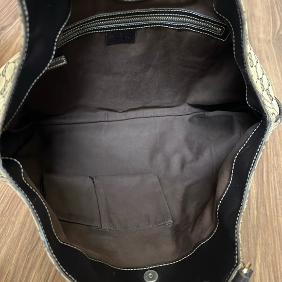 A213 - 💯 % authentic Gucci shoulder bag - Picture 15 of 16